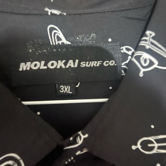 Mens button down - Picture 1 of 3